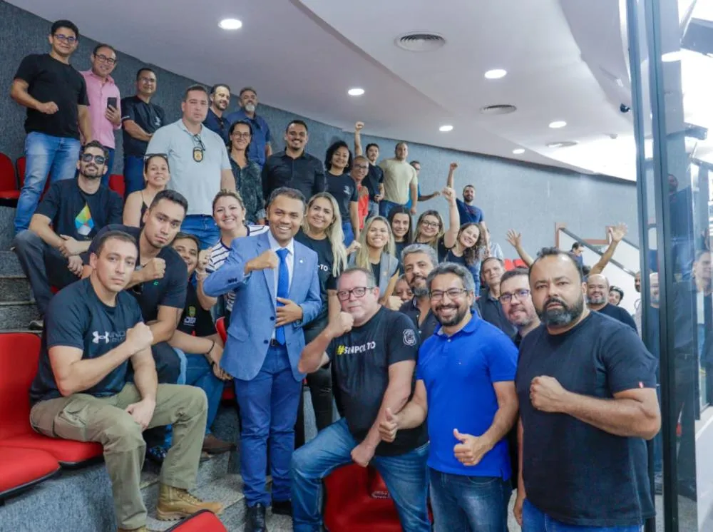 Deputado Moisemar Marinho articula aprovação do PCCS da Polícia Civil na Aleto